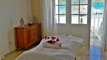 ***  Davids Beach Hotel Clifton Saint Vincent and the Grenadines