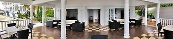 Davids Beach Hotel Clifton