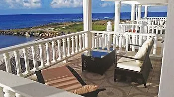 Davids Beach Hotel Clifton