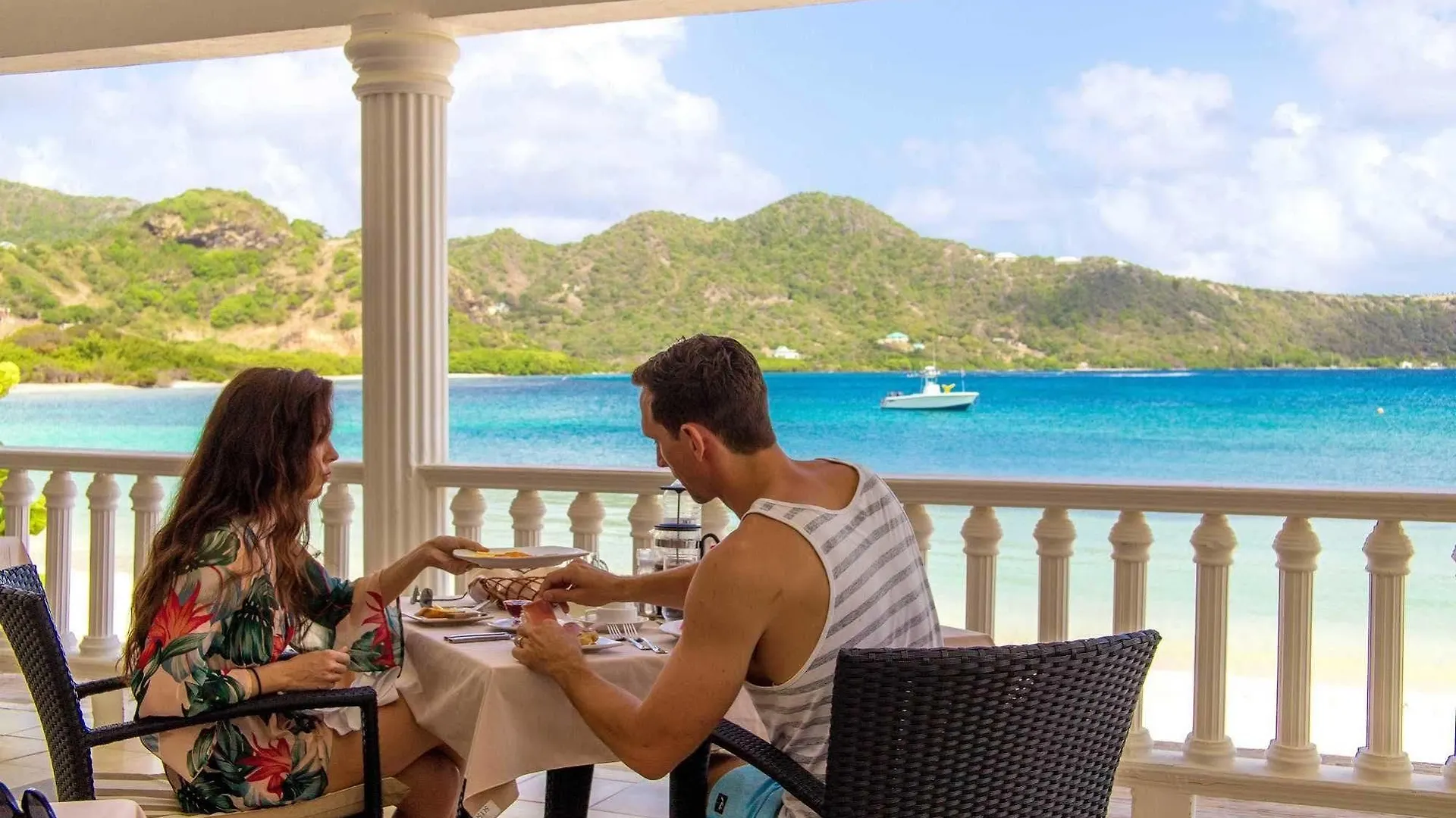 Davids Beach Hotel Clifton 3*,  Saint Vincent and the Grenadines